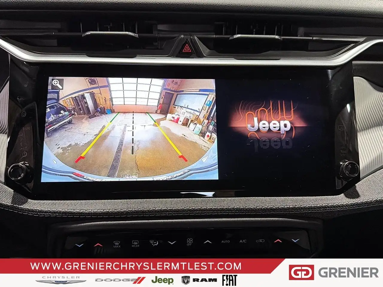 Jeep Cherokee снимка Jeep Cherokee