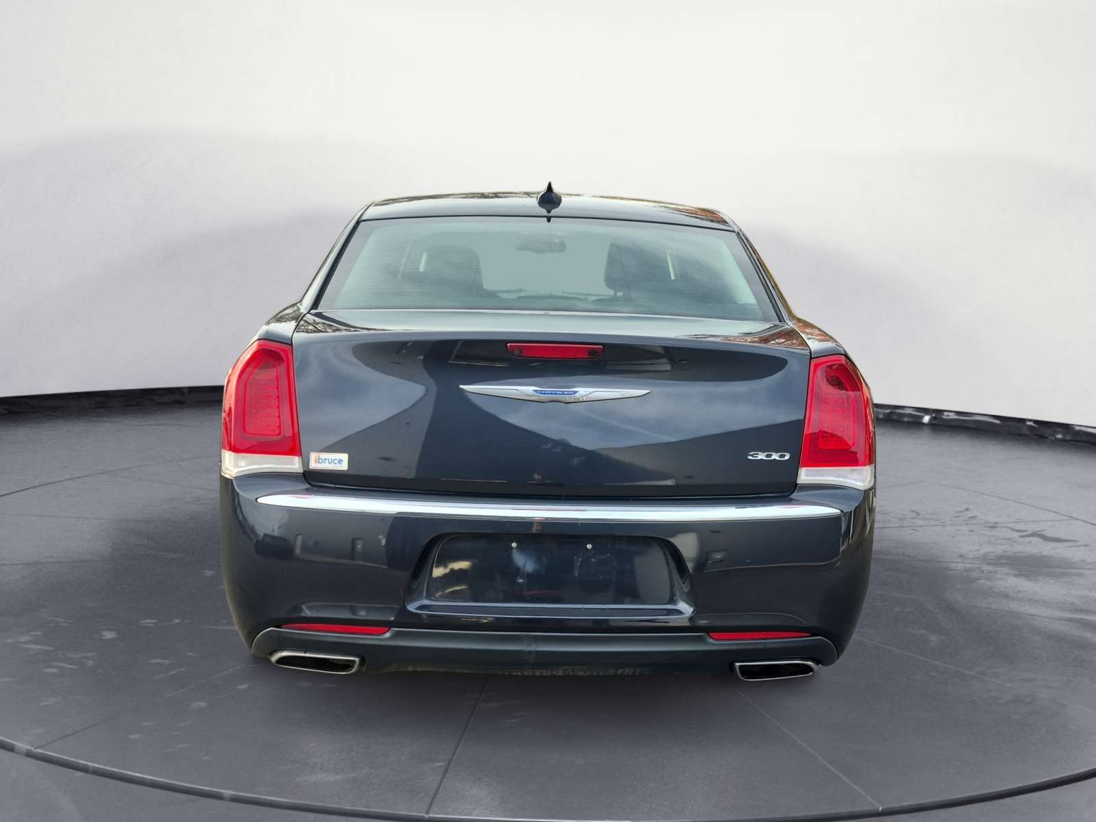 2018 Chrysler 300