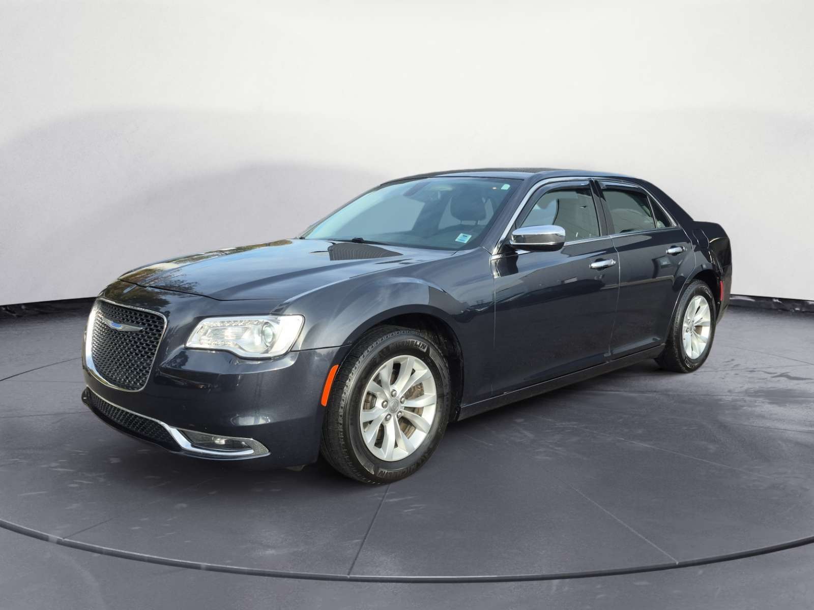 2018 Chrysler 300