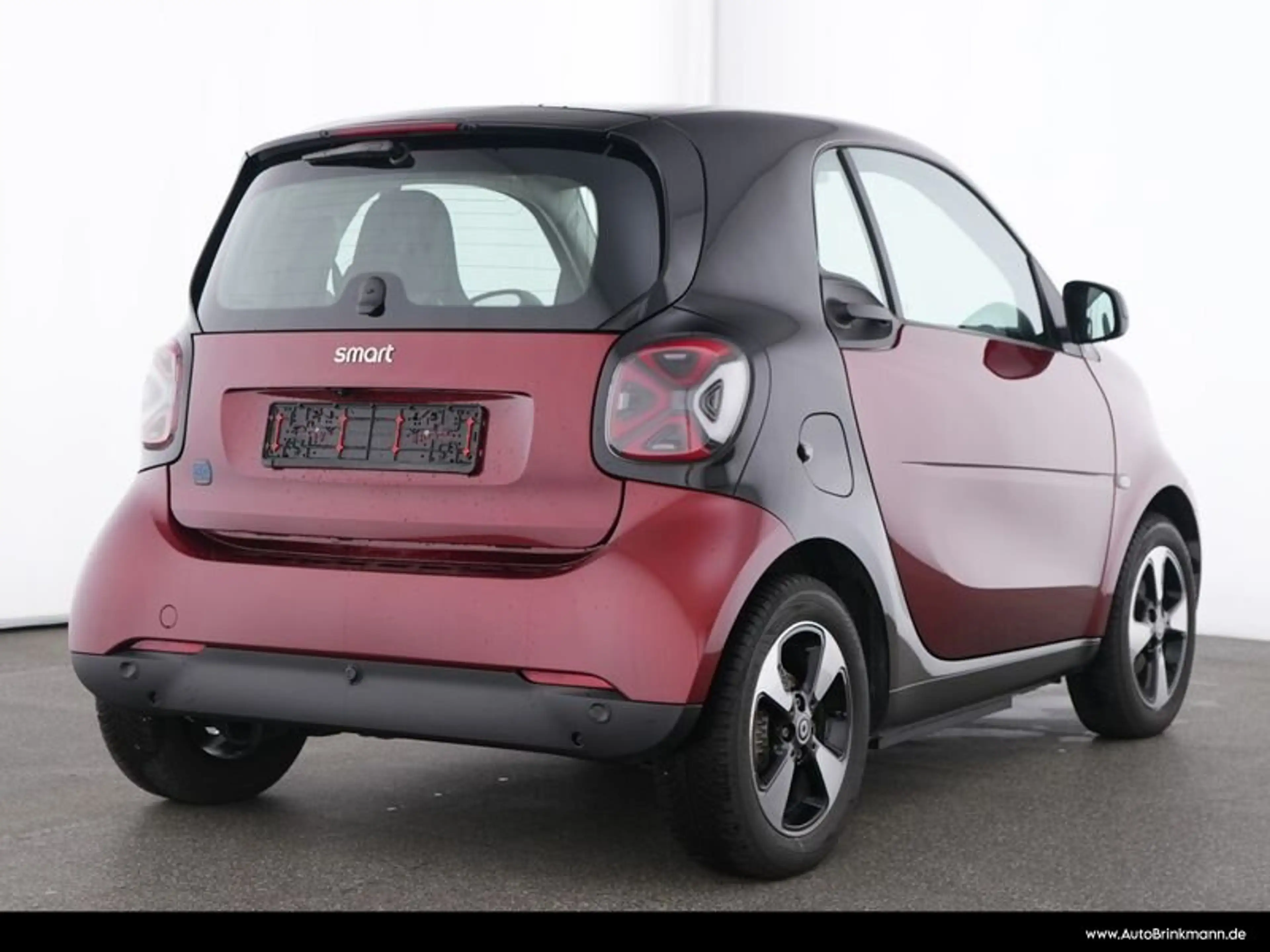 smart forTwo smart EQ fortwo Panorama/SHZ/Klima/Styling/NSW — photo 2