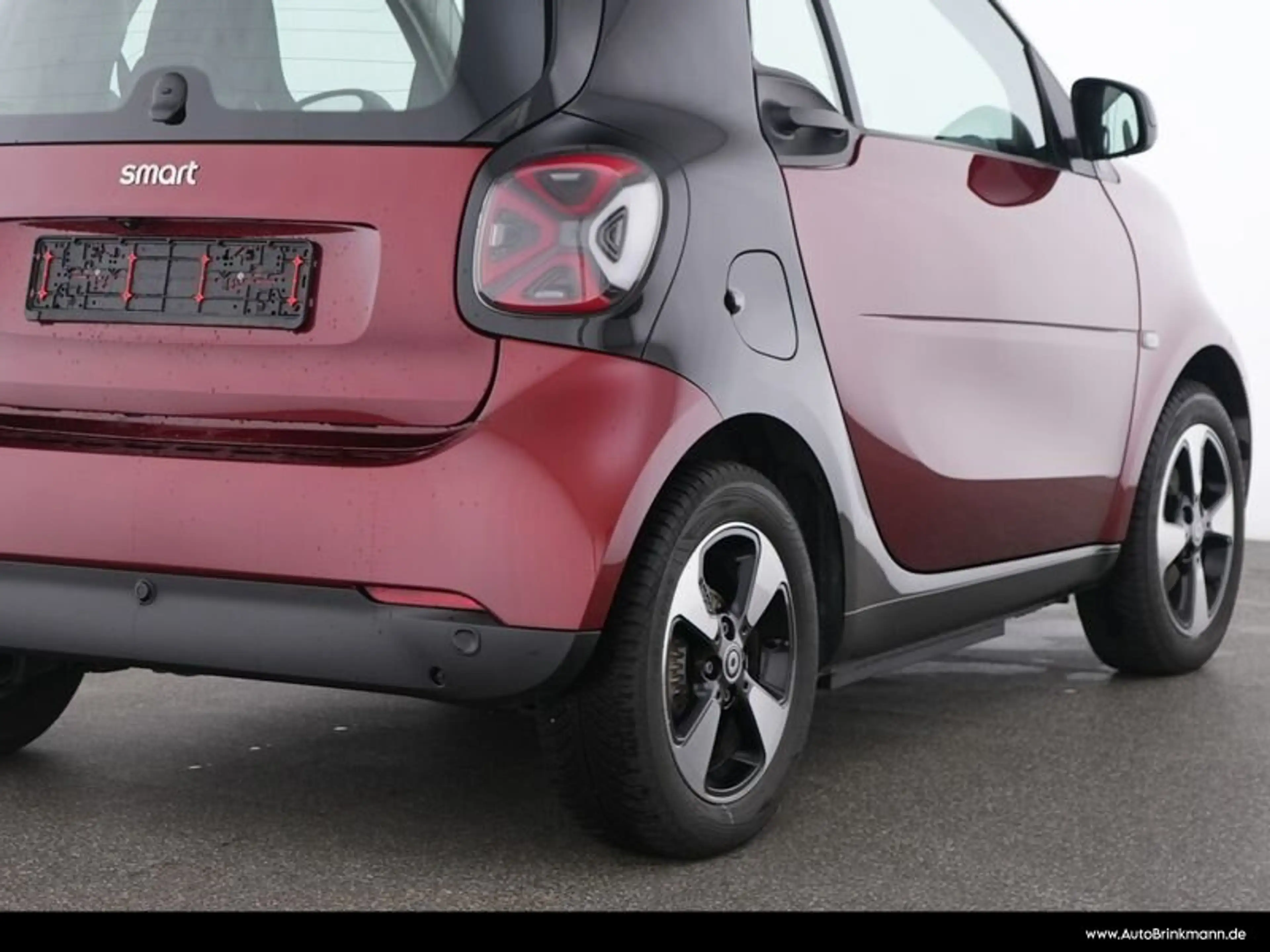 smart forTwo smart EQ fortwo Panorama/SHZ/Klima/Styling/NSW — photo 4