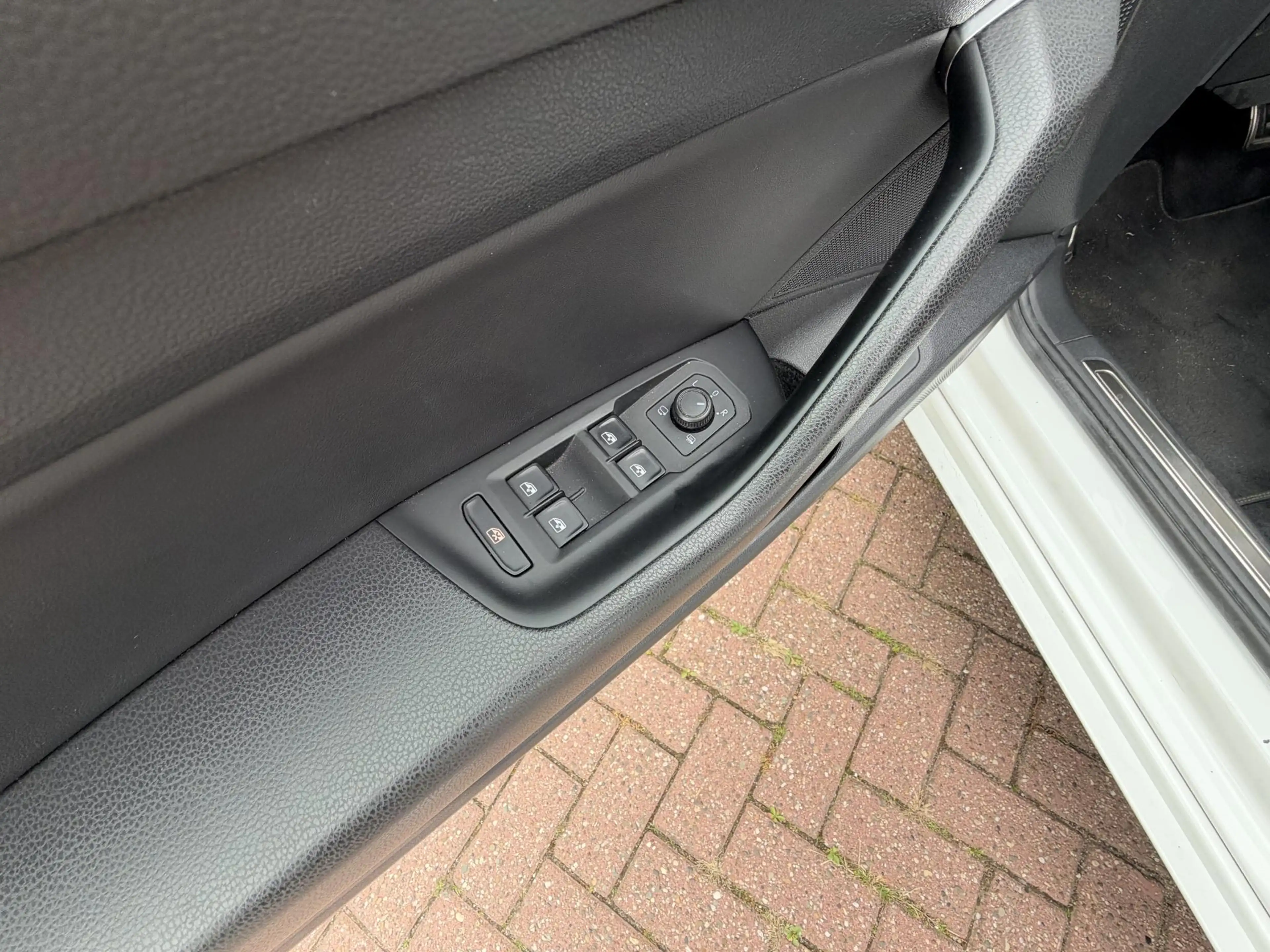 Volkswagen Arteon 1.5 TSI Business R | Achteruitrijcamera | Panorama — photo 19