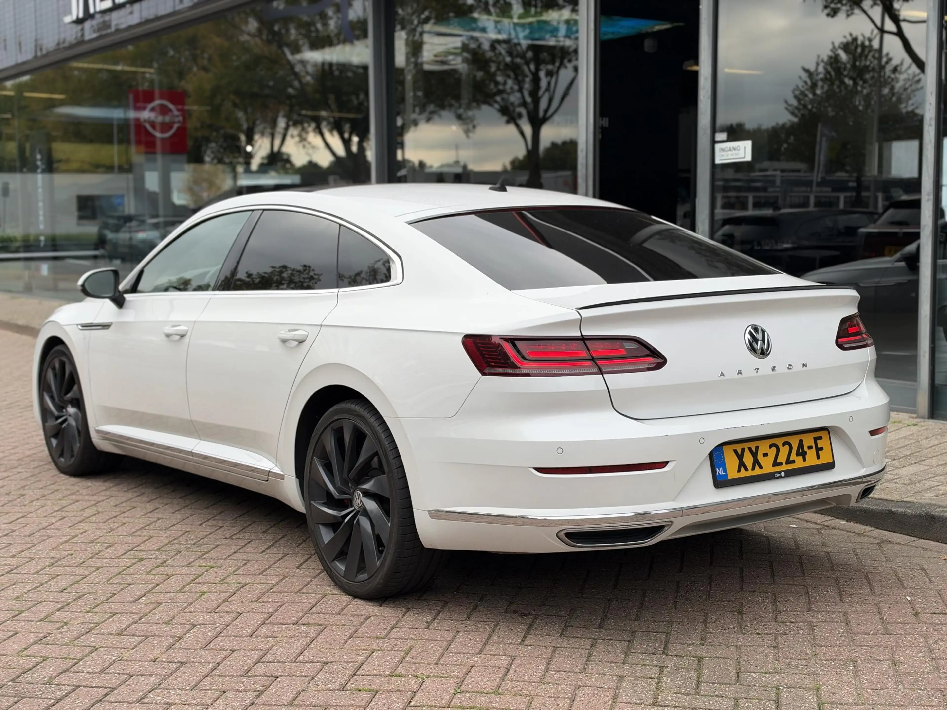 Volkswagen Arteon 1.5 TSI Business R | Achteruitrijcamera | Panorama — photo 6