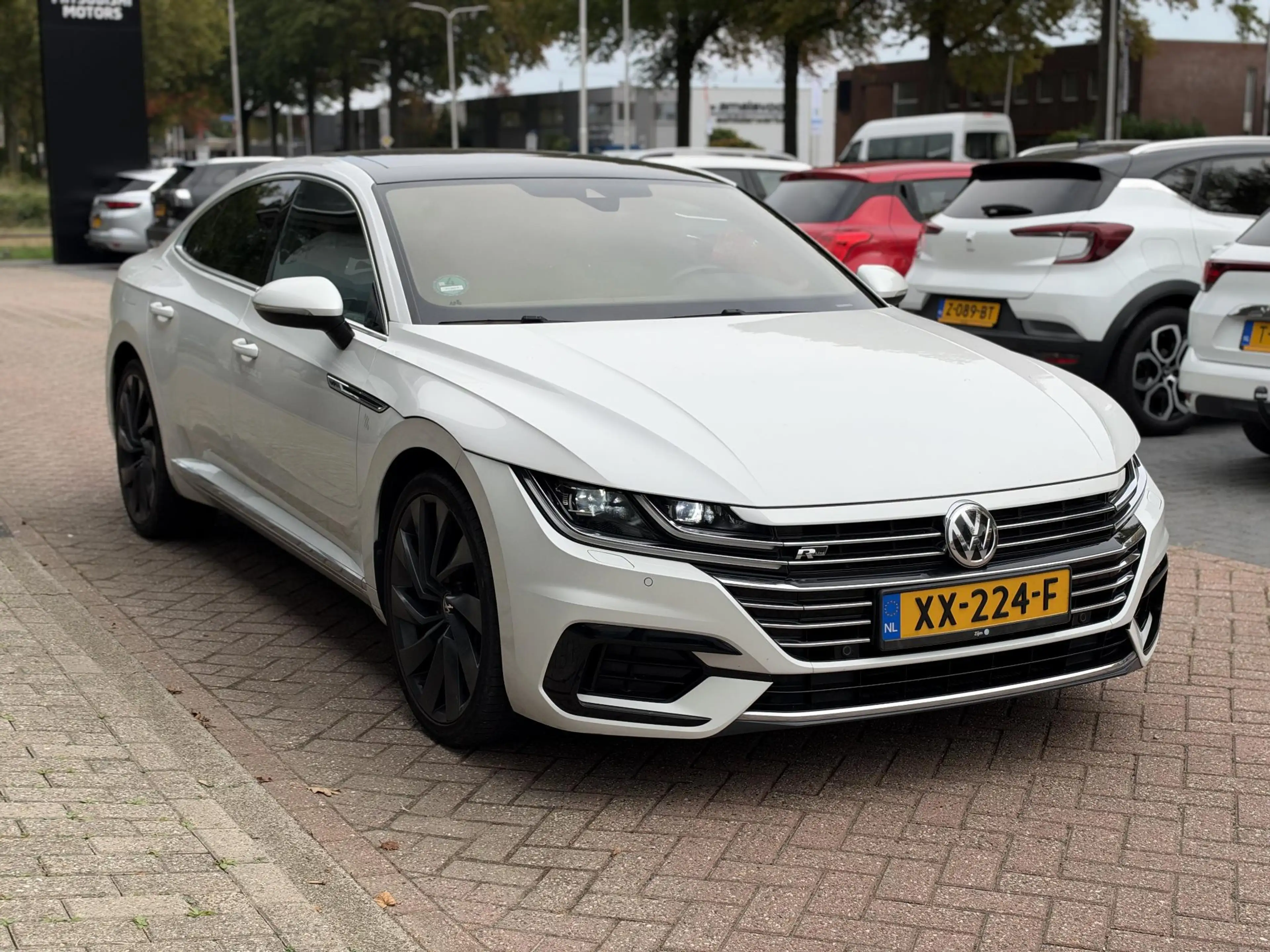 Volkswagen Arteon 1.5 TSI Business R | Achteruitrijcamera | Panorama — photo 5