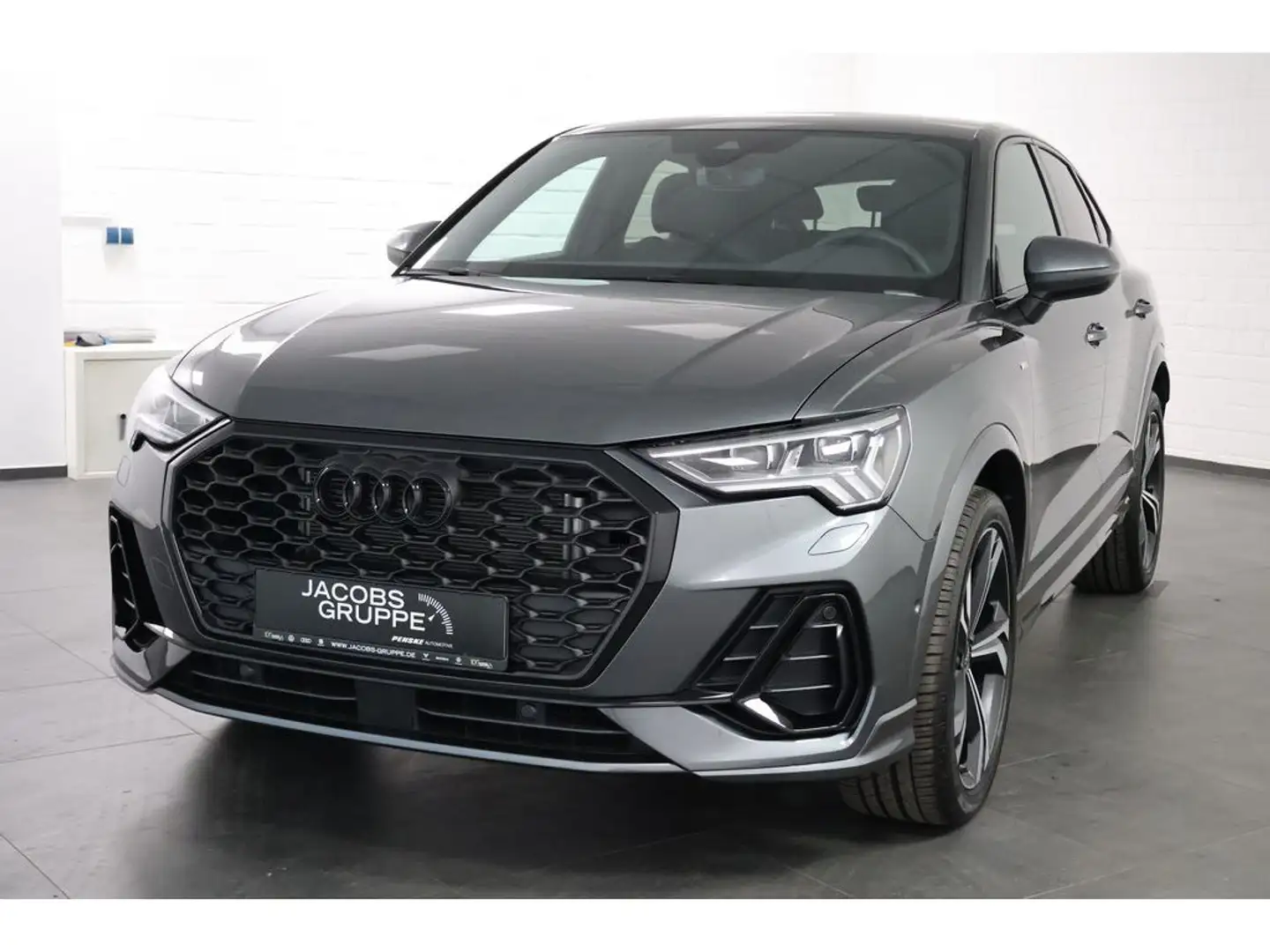 Audi Q3 Sportback 35 TFSI S line S tronic,SHZ,Matr Grau - 2