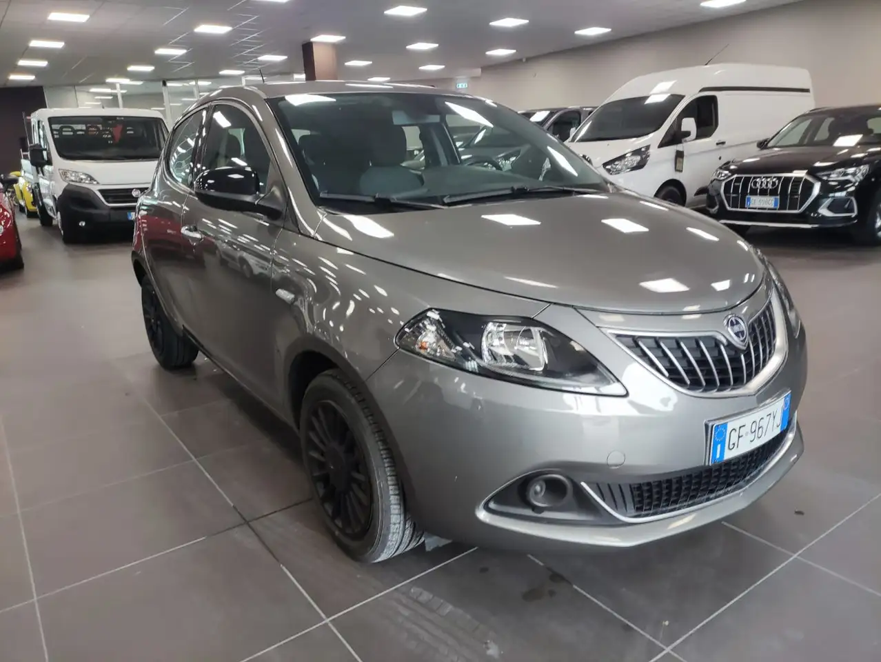 Lancia Ypsilon 2021 — фото 7