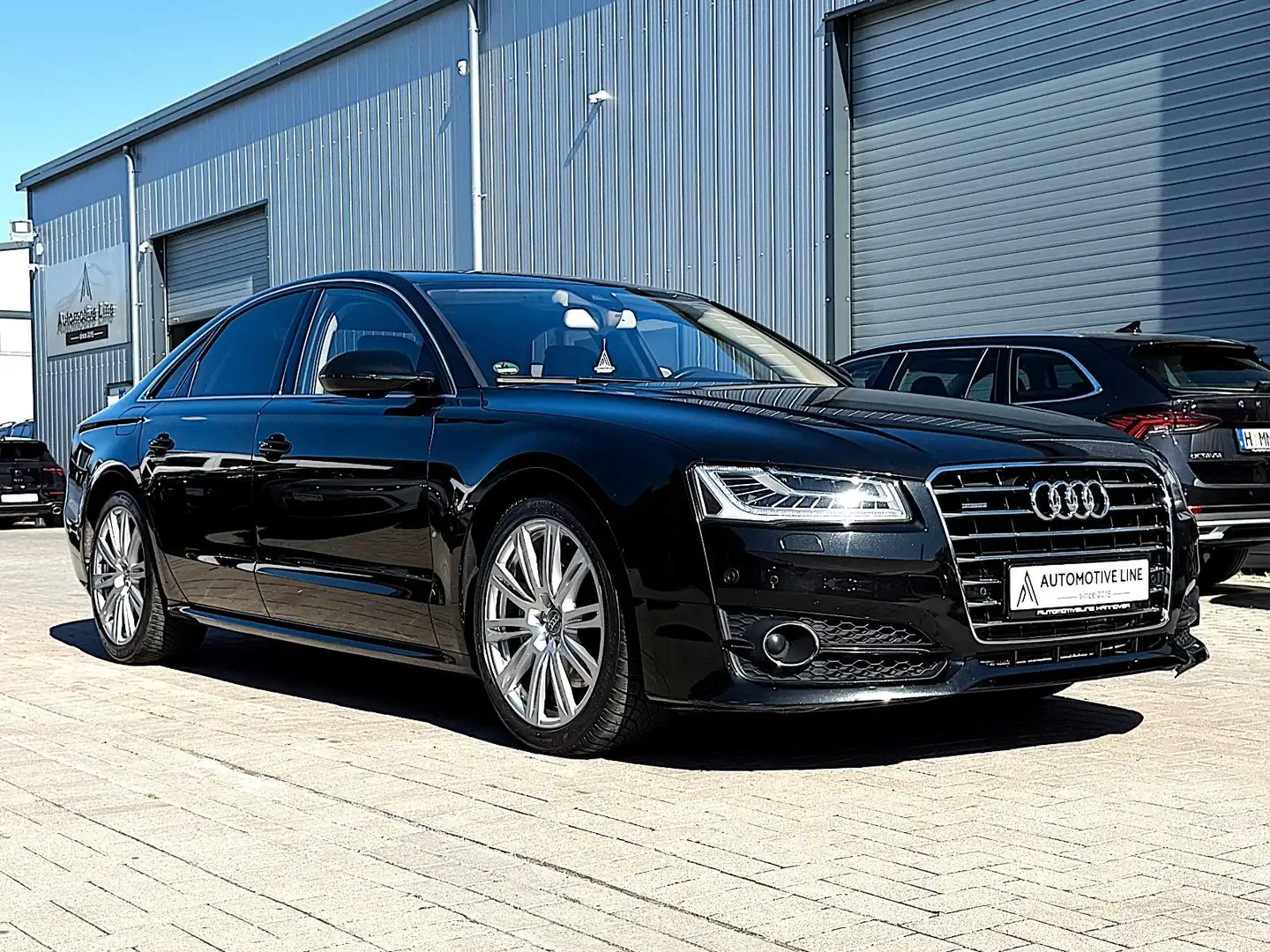 Audi A8 3.0 TDI QUATTRO/SCHIEBEDACH/KAMERA/AHK/MATRIX Schwarz - 1