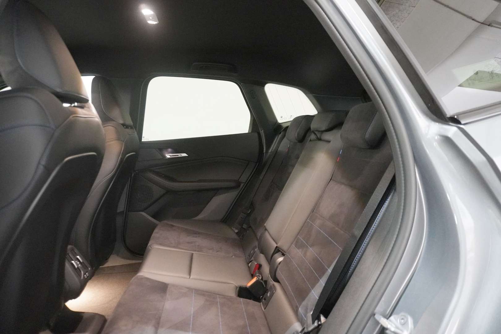 BMW Série 2 Active Tourer 230e XDrive - 2025 - Joinsteer - #7