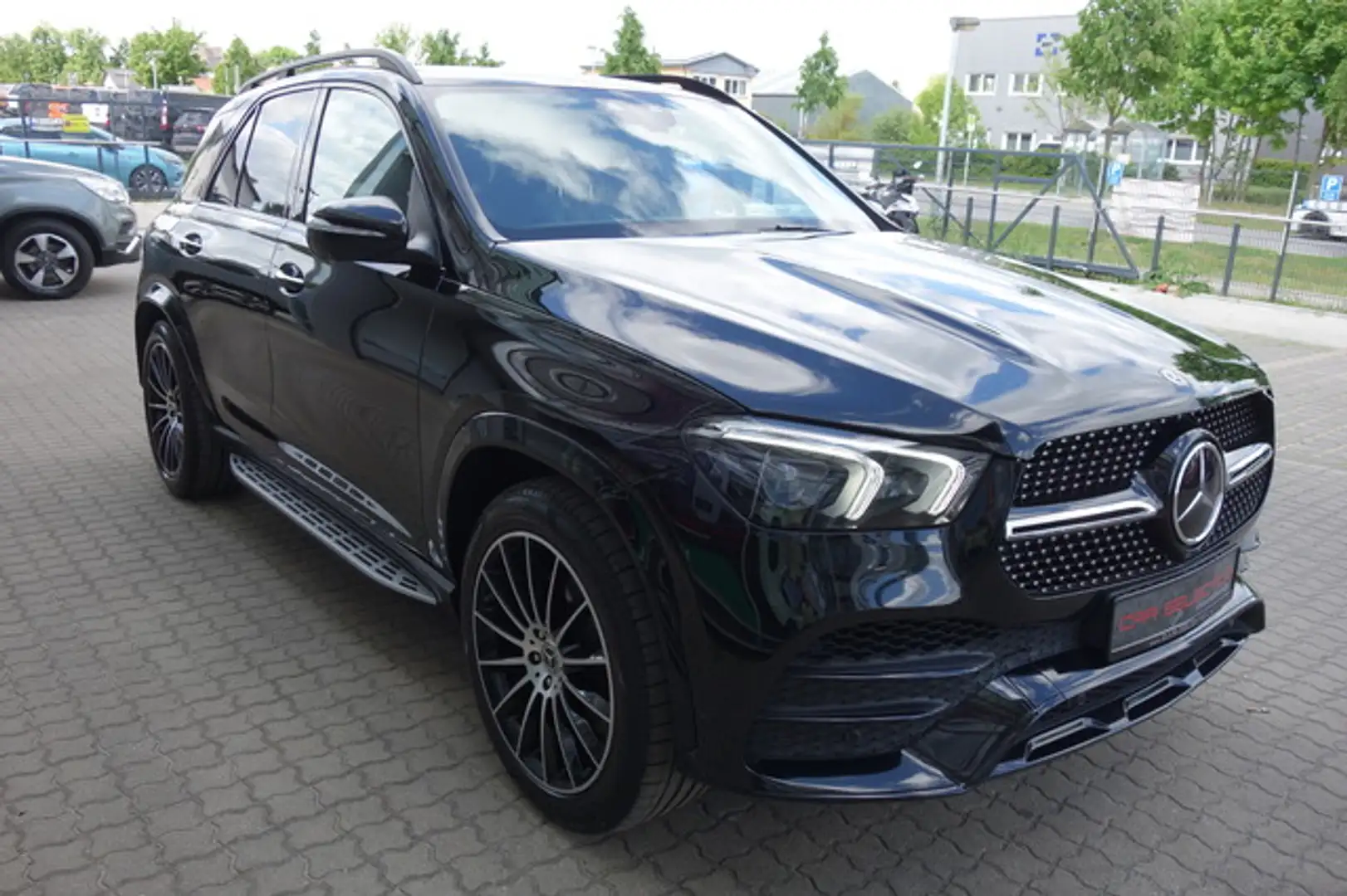 Mercedes-Benz GLE 400 d AMG BURM ACC/PANO/21"/STDHZG/LUFT/AHK Nero - 2