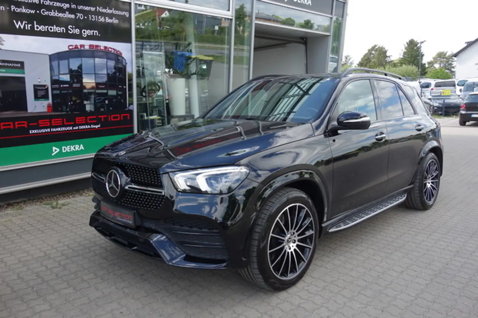 Mercedes-Benz GLE 400 d AMG BURM ACC/PANO/21"/STDHZG/LUFT/AHK Чорний - 1
