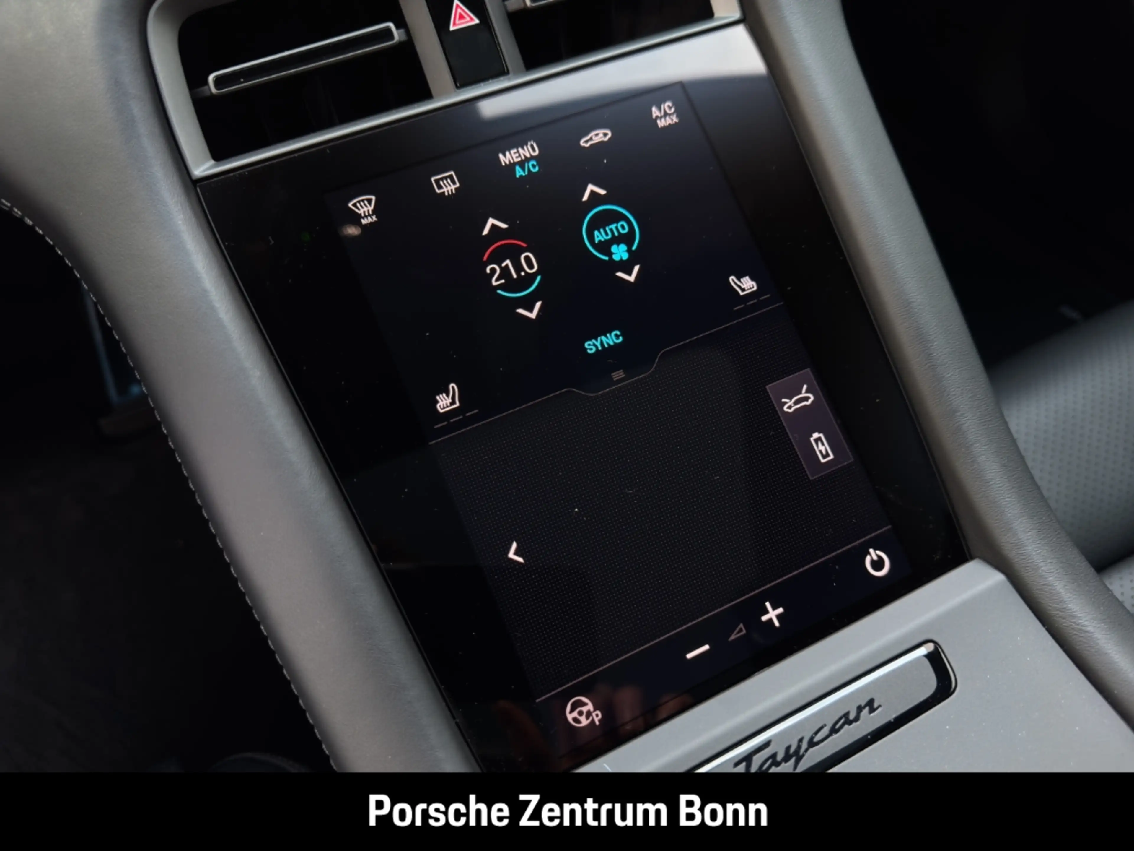 Porsche Taycan 4S Cross Turismo HA-Lenkung Surround-View — photo 15