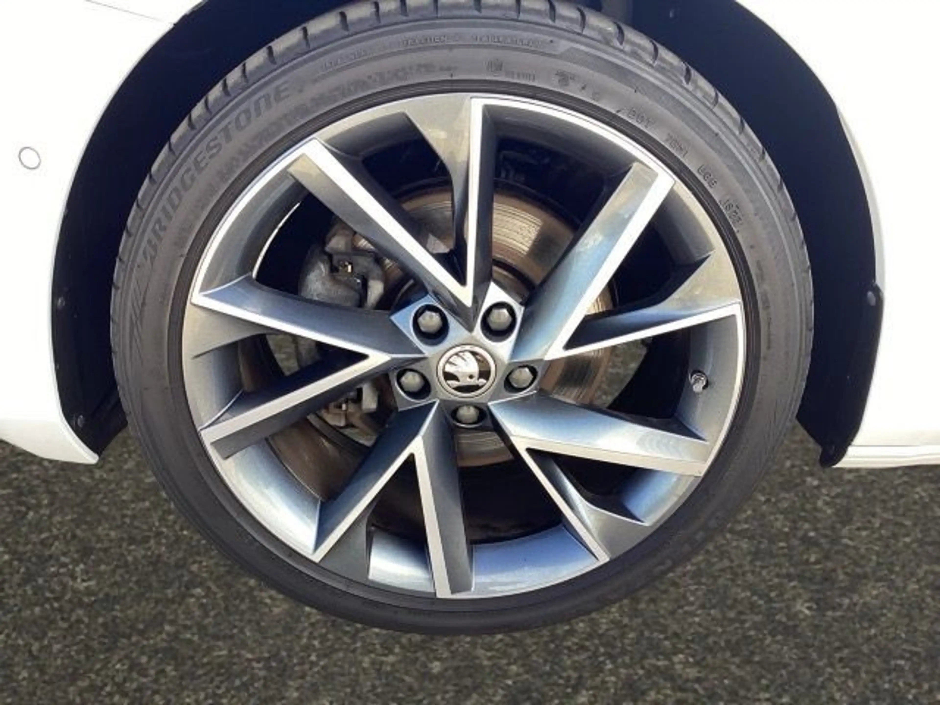 Skoda Superb Combi 2.0 TSI DSG Sportline Navi,Frontsch — photo 14