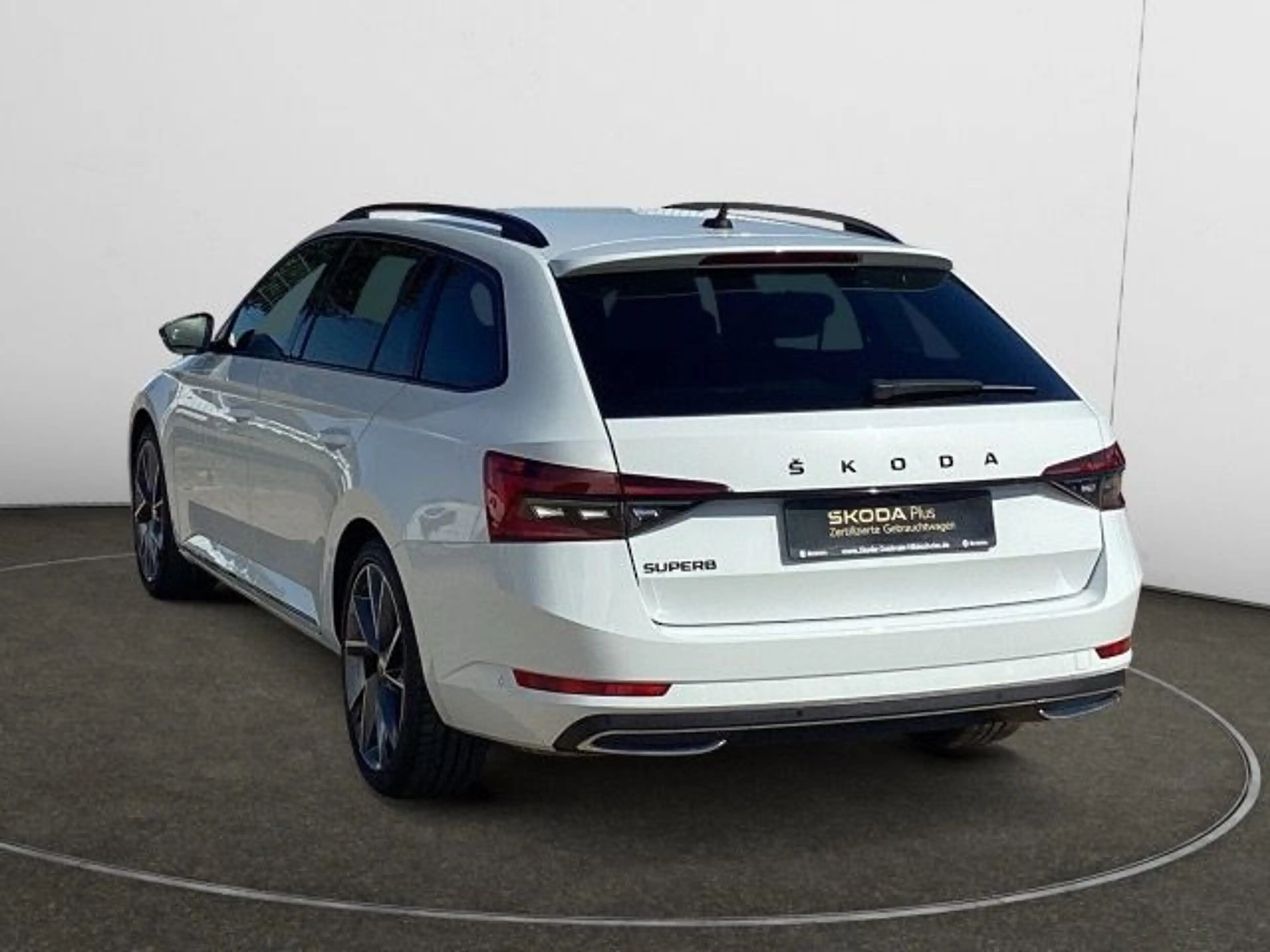 Skoda Superb Combi 2.0 TSI DSG Sportline Navi,Frontsch — photo 3