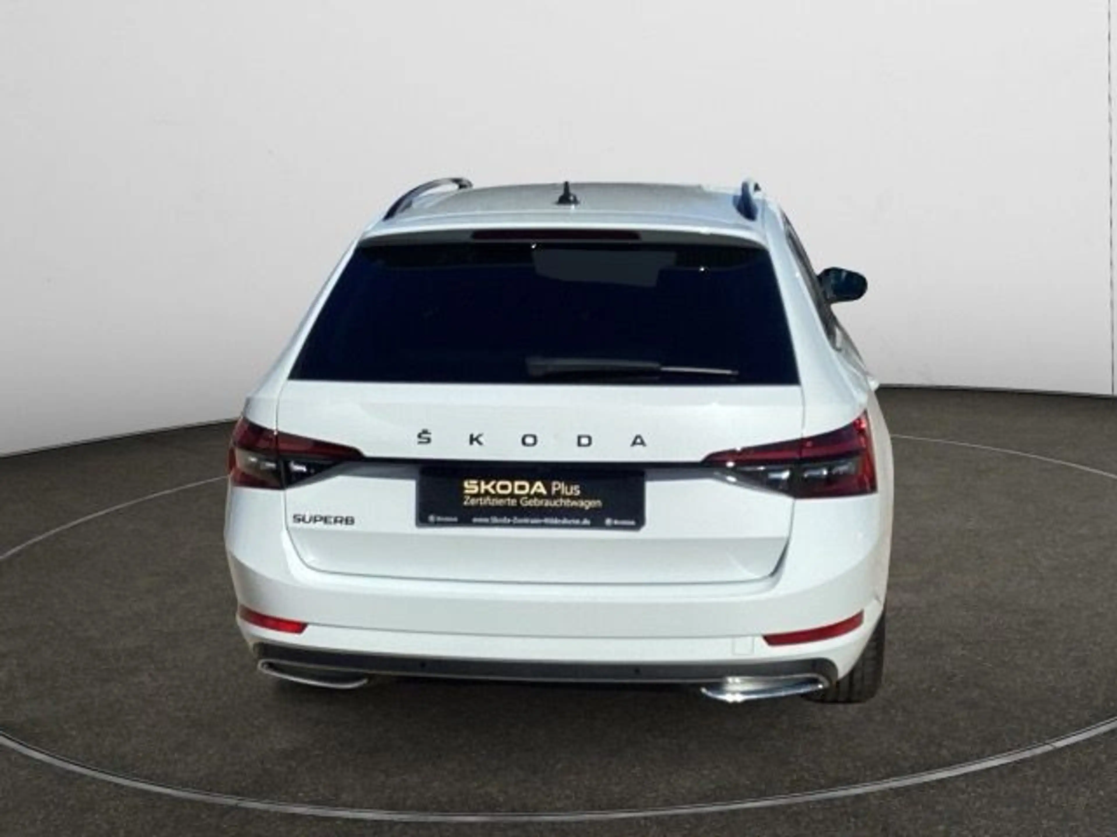 Skoda Superb Combi 2.0 TSI DSG Sportline Navi,Frontsch — photo 4