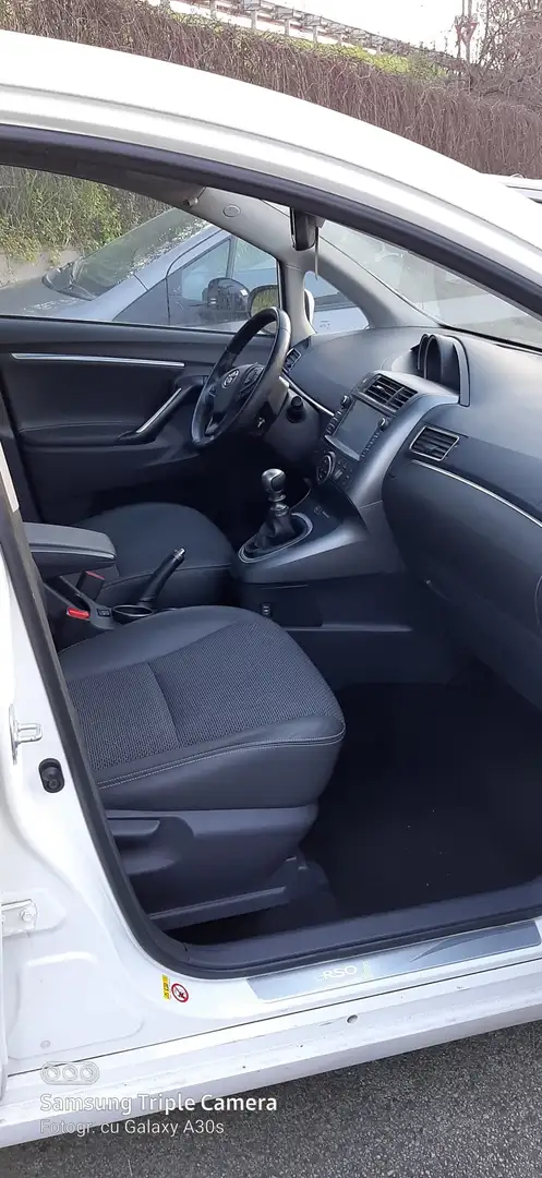 Toyota Verso 1.6 D-4D 5-Sitzer Start/Stop Executive - 2