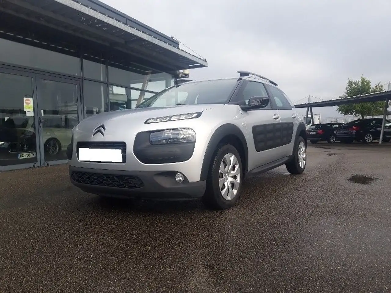 Citroen C4 Cactus PURETECH 82CH LIVE