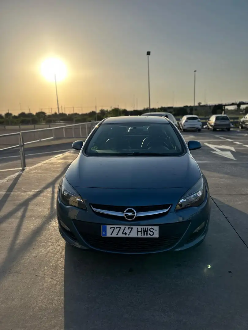 Opel Astra 1.7CDTi Selective Business - 1