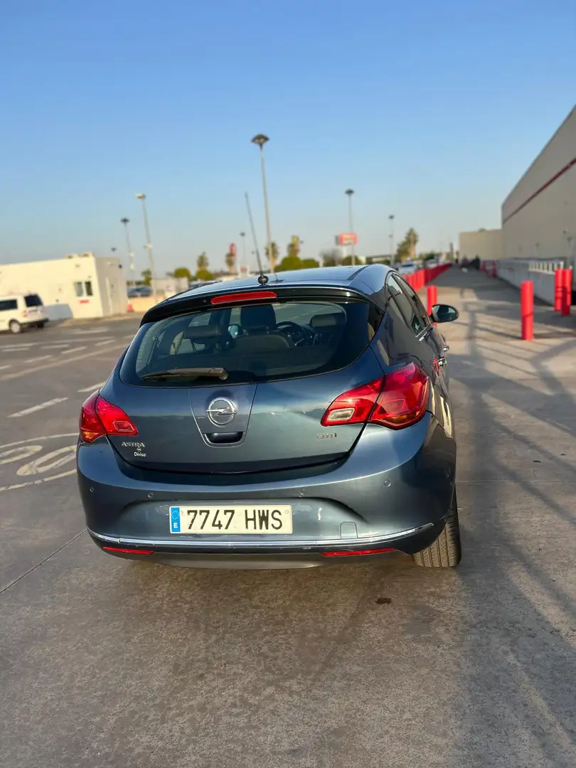 Opel Astra 1.7CDTi Selective Business - 2
