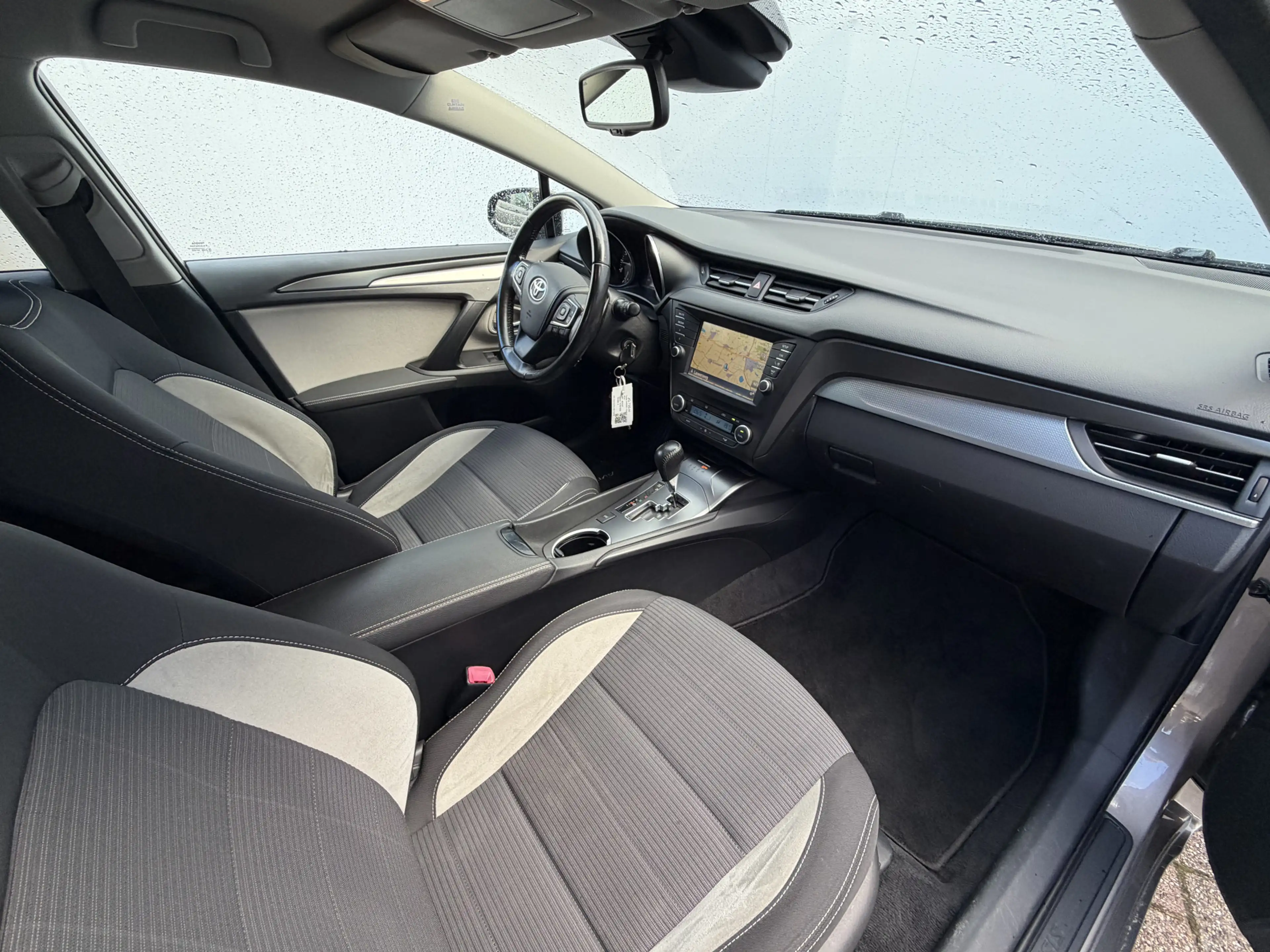 Toyota Avensis Touring Sports 1.8 VVT-i Lease Pro Automaat Trekha — photo 3