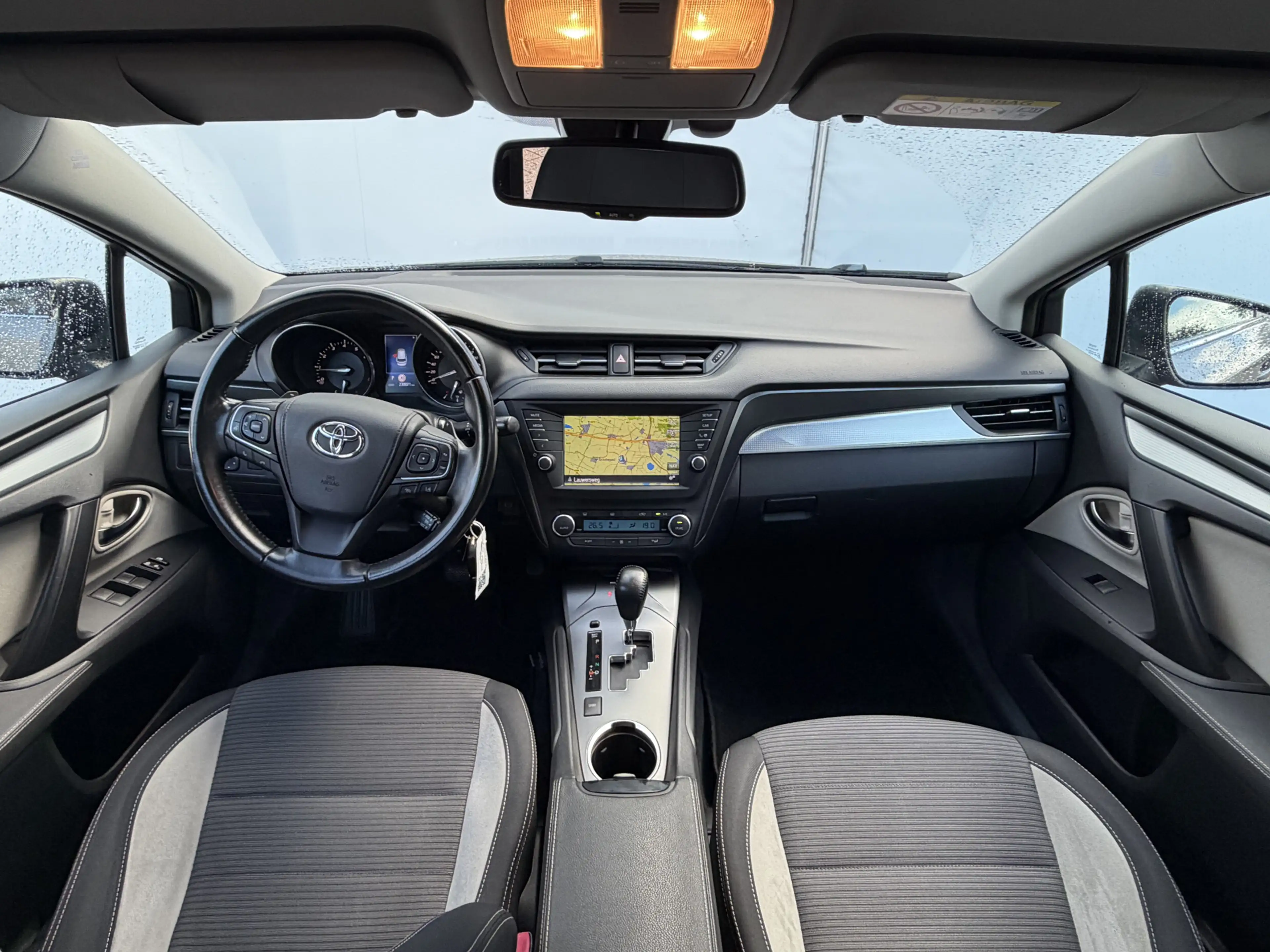 Toyota Avensis Touring Sports 1.8 VVT-i Lease Pro Automaat Trekha — photo 4