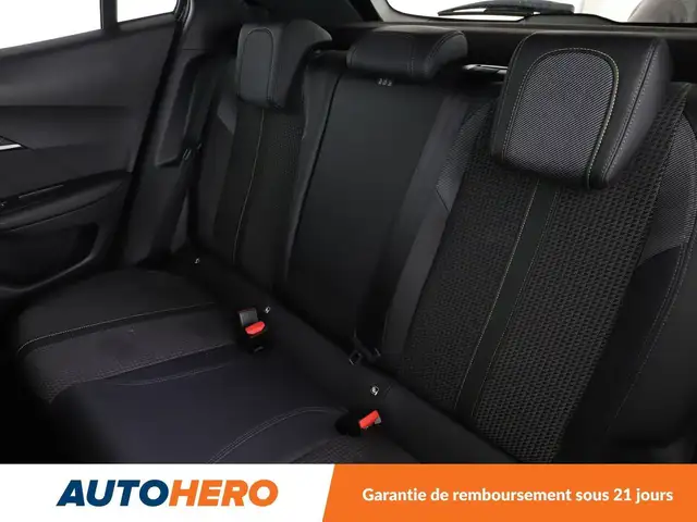 Peugeot 2008 view 14