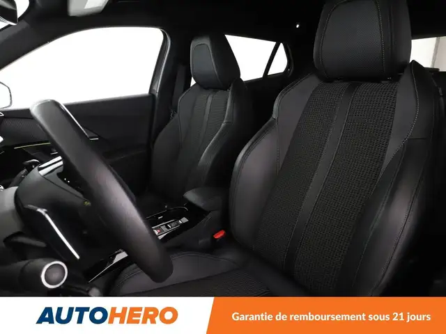 Peugeot 2008 view 10