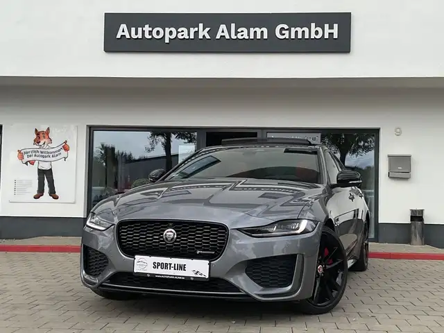 Jaguar XE R-Dynamic Black AWD ACC LED Leder Pano 360°