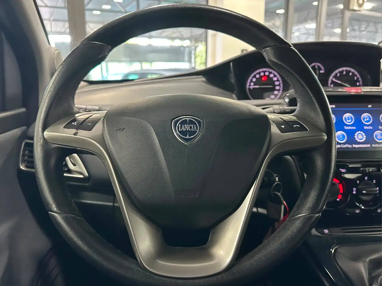 Lancia Ypsilon 2022 — фото 9