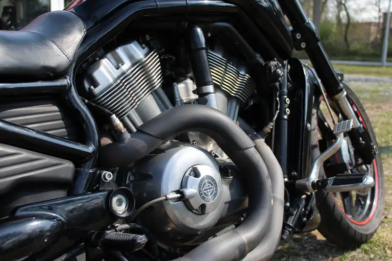 Harley-Davidson V-Rod - foto 3