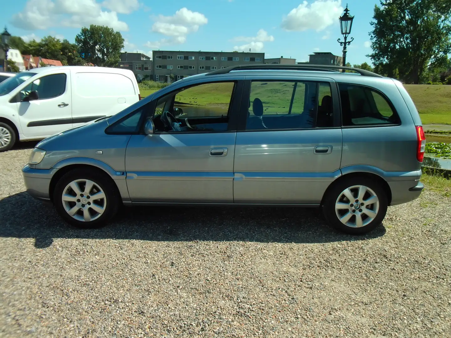 Opel Zafira 1.8-16V Maxx Automaat - Airco - 7 Persoons Grijs - 2