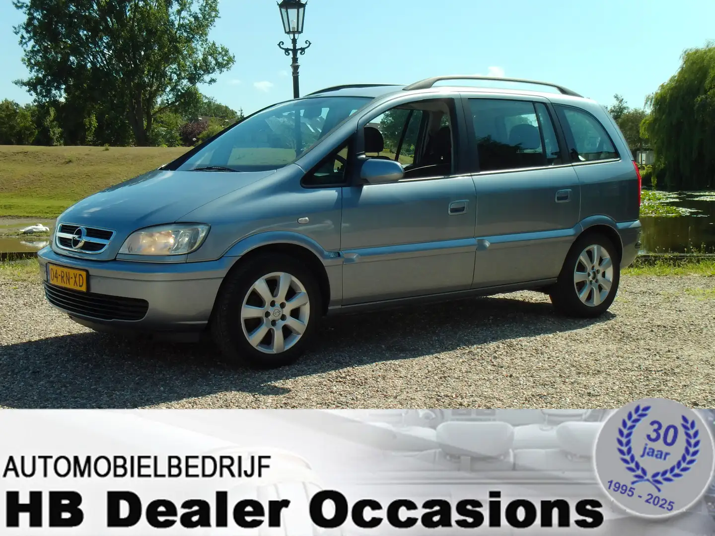 Opel Zafira 1.8-16V Maxx Automaat - Airco - 7 Persoons Grijs - 1