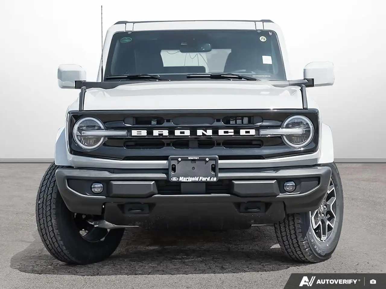Ford Bronco снимка Ford Bronco