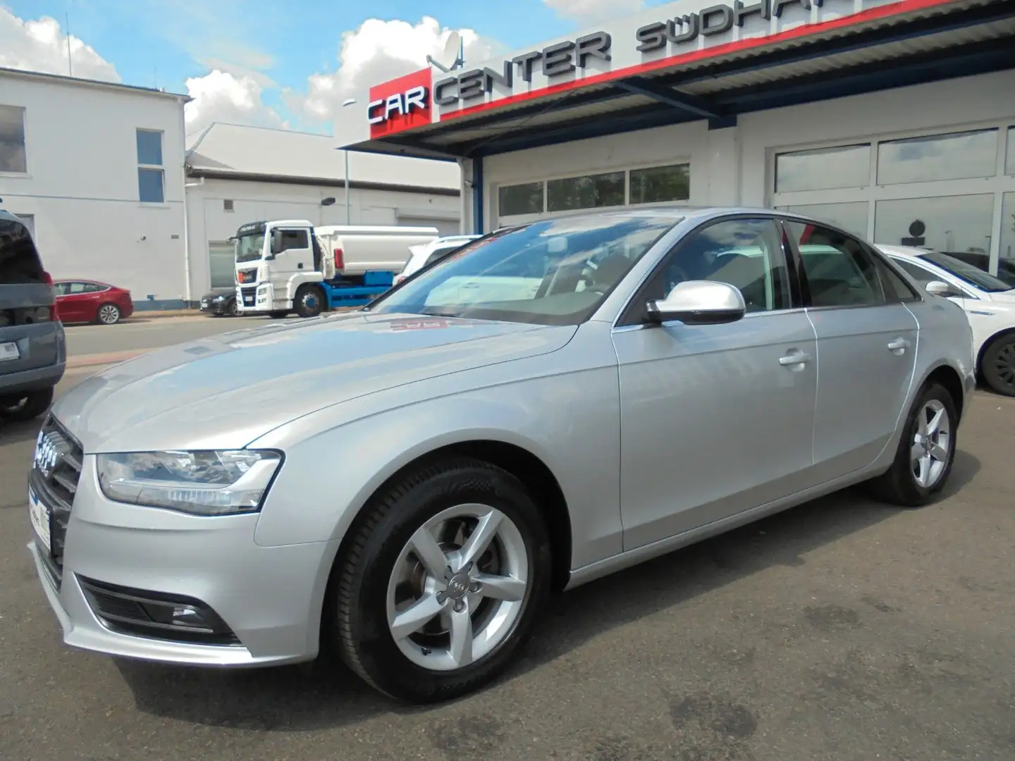 Audi A4 Lim. Ambiente Silber - 2