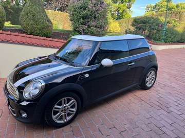 MINI COOPER D Aut. COOPER