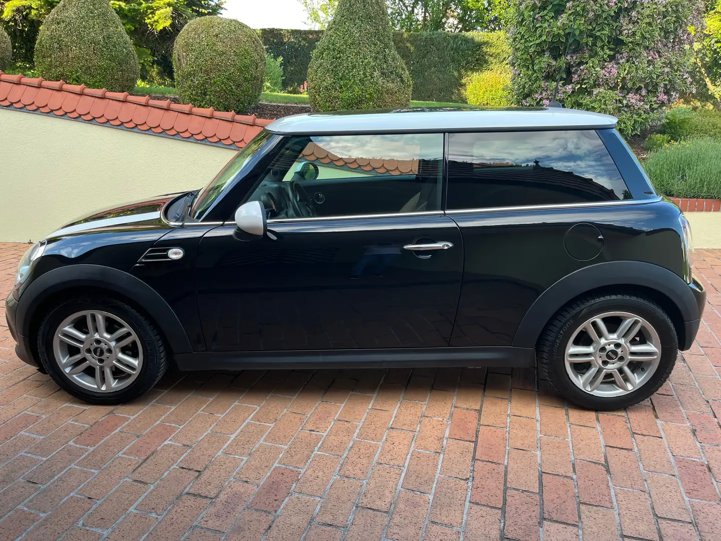 MINI Cooper D MINI COOPER D Aut. COOPER Schwarz - 2