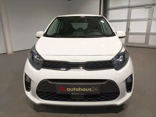 Kia Picanto view 2