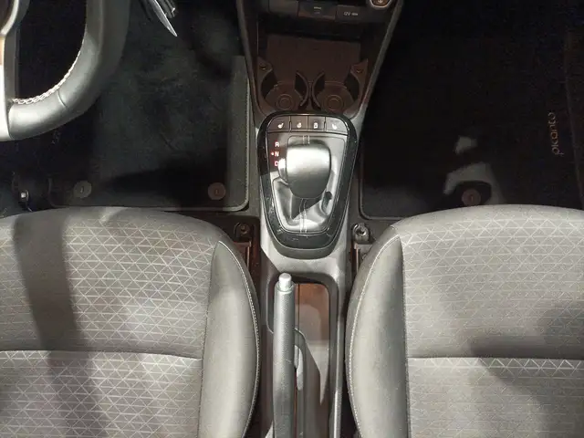 Kia Picanto view 12
