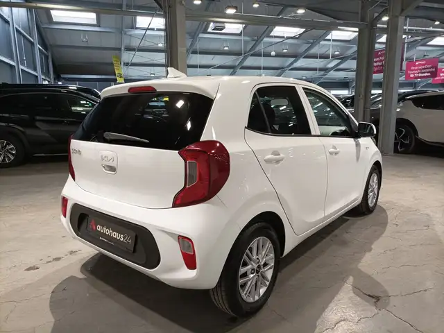 Kia Picanto view 5