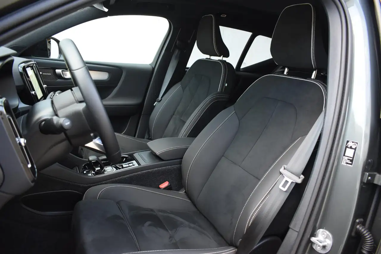 Volvo XC40 B4 211PK Automaat Plus Dark / Adaptive Cruise cont, миниатюра 10