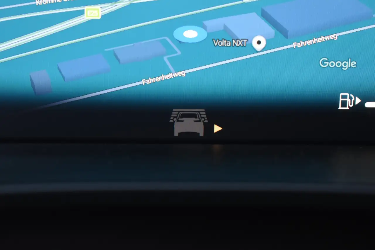 Volvo XC40 B4 211PK Automaat Plus Dark / Adaptive Cruise cont, миниатюра 17