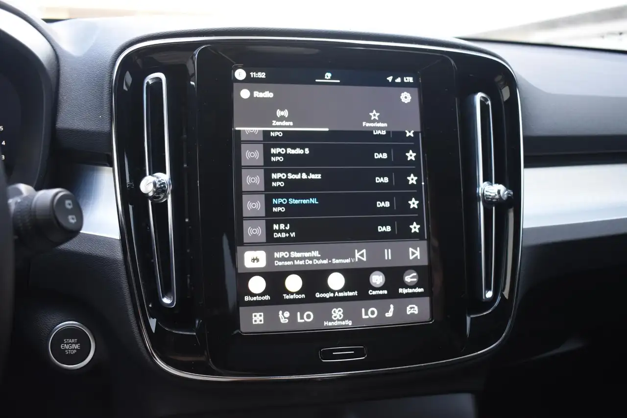 Volvo XC40 B4 211PK Automaat Plus Dark / Adaptive Cruise cont, миниатюра 23