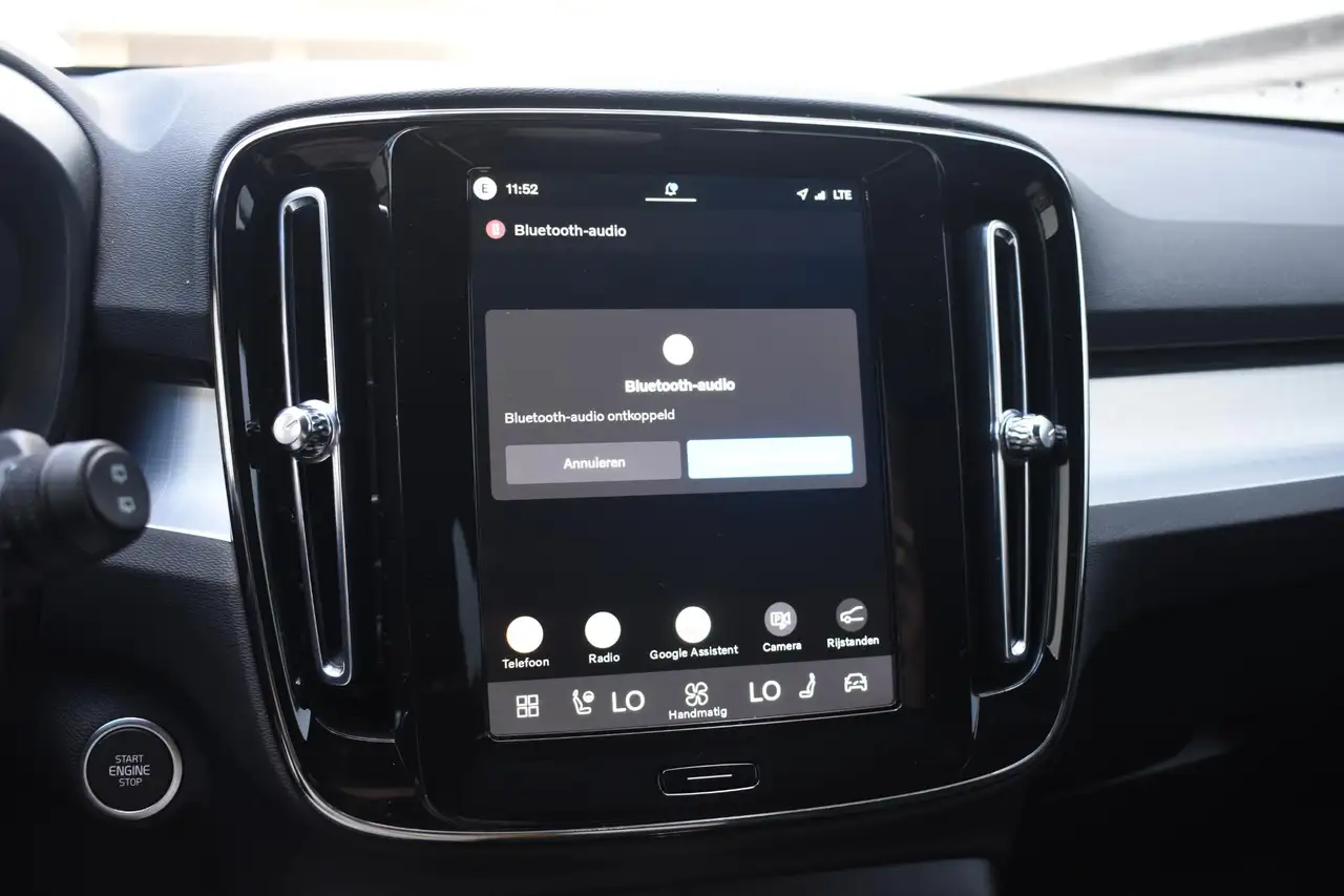 Volvo XC40 B4 211PK Automaat Plus Dark / Adaptive Cruise cont, миниатюра 22