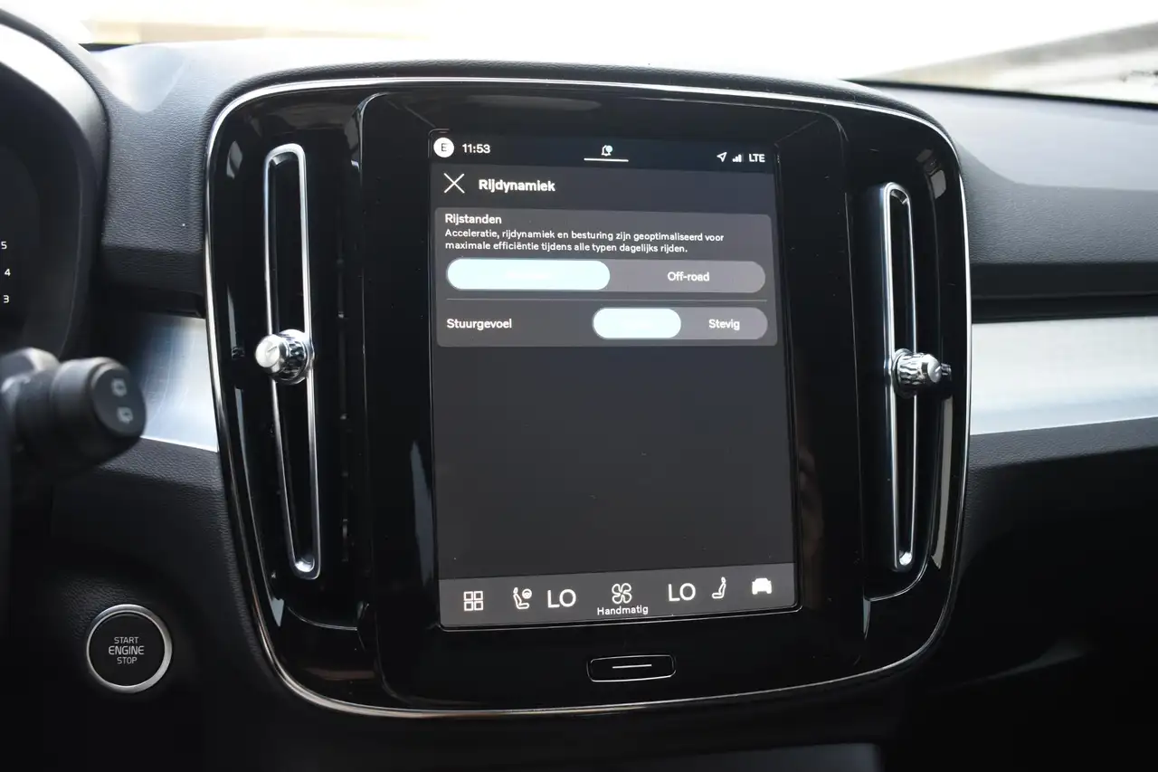 Volvo XC40 B4 211PK Automaat Plus Dark / Adaptive Cruise cont, миниатюра 28