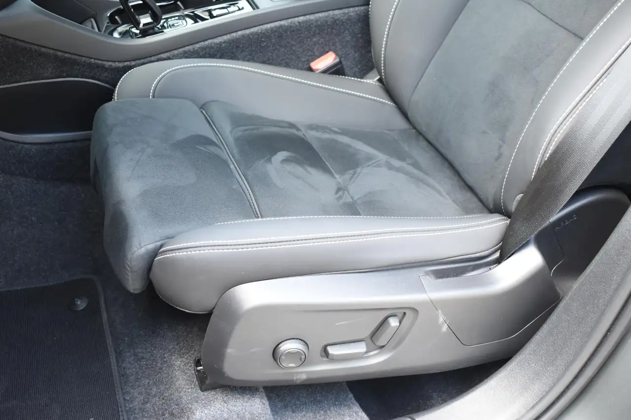 Volvo XC40 B4 211PK Automaat Plus Dark / Adaptive Cruise cont, миниатюра 11