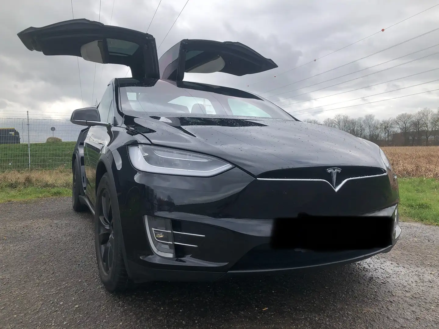 Tesla Model X Model X P90D Allradantrieb Чорний - 1