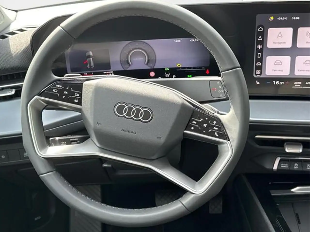 Audi Q3, фото 8