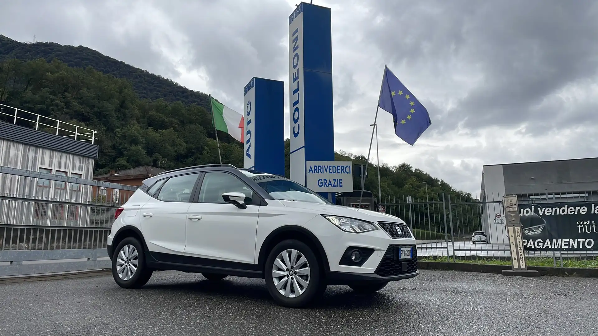 SEAT Arona Arona 1.6 tdi  95cv Blanc - 1