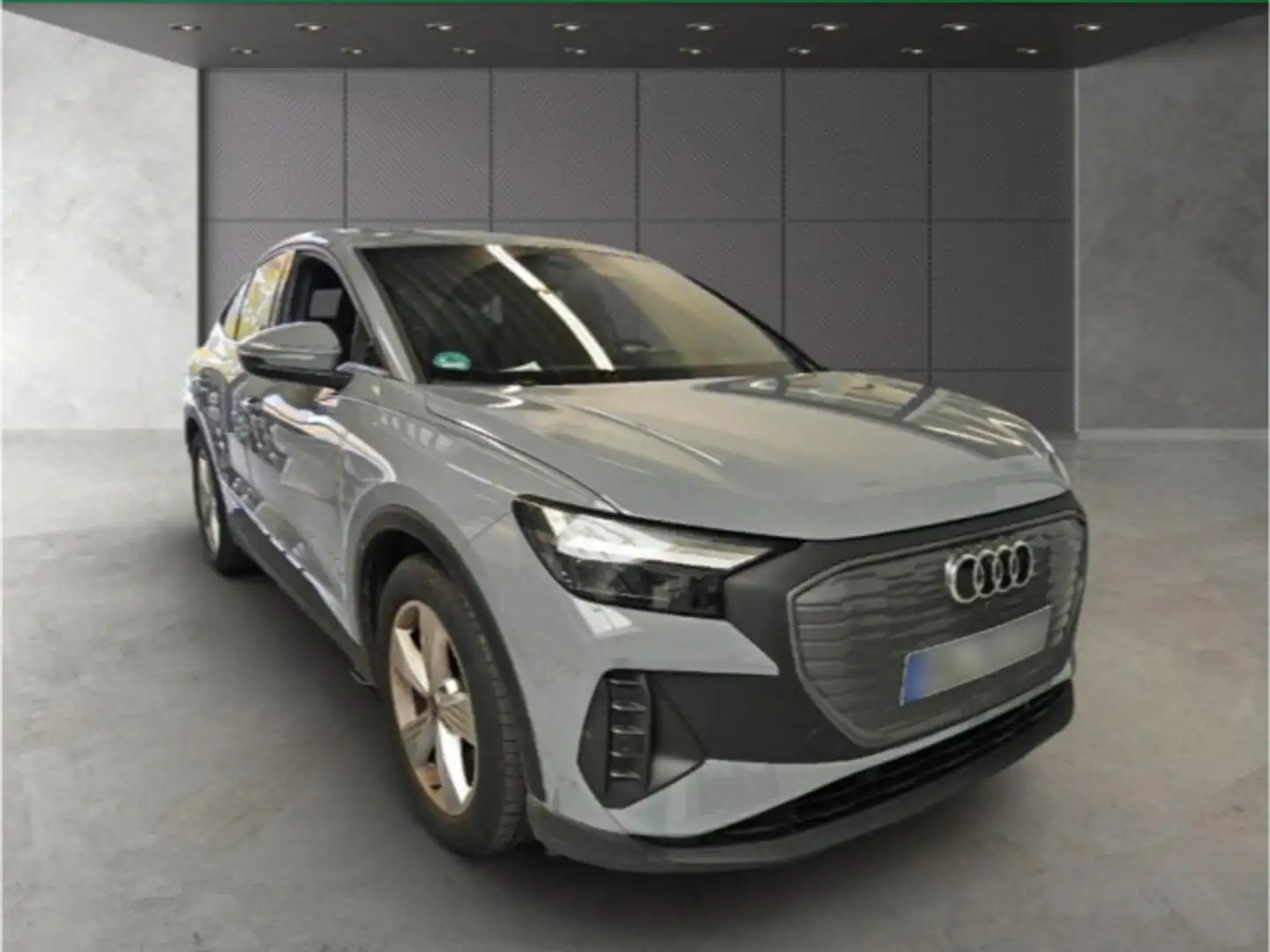 Audi Q4 e-tron Q4 Sportback S line 35 e-tron NAVI LED ACC PANO Grau - 2