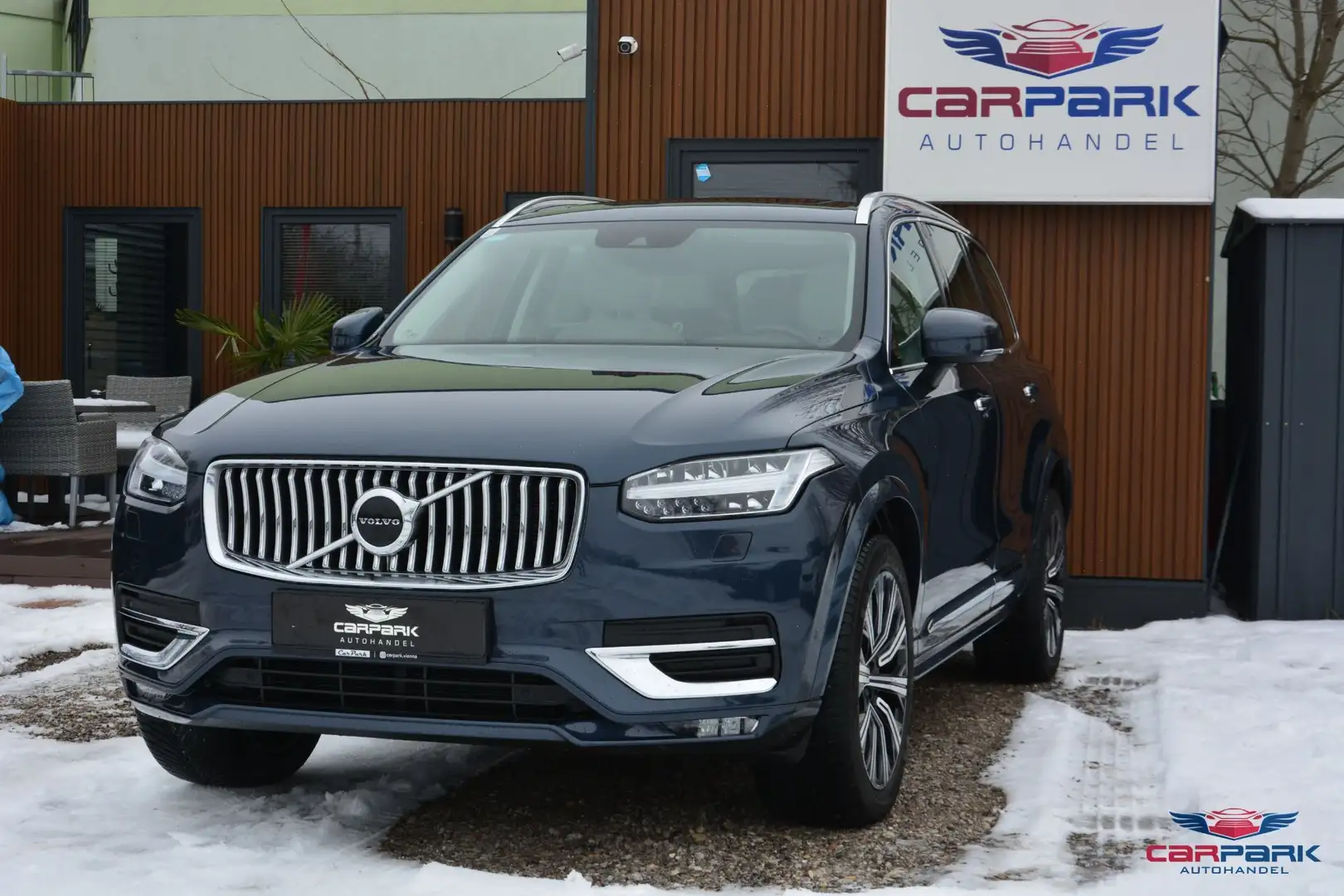 Volvo XC90 B5 AWD Inscription | 7-Sitzer | Blau - 2
