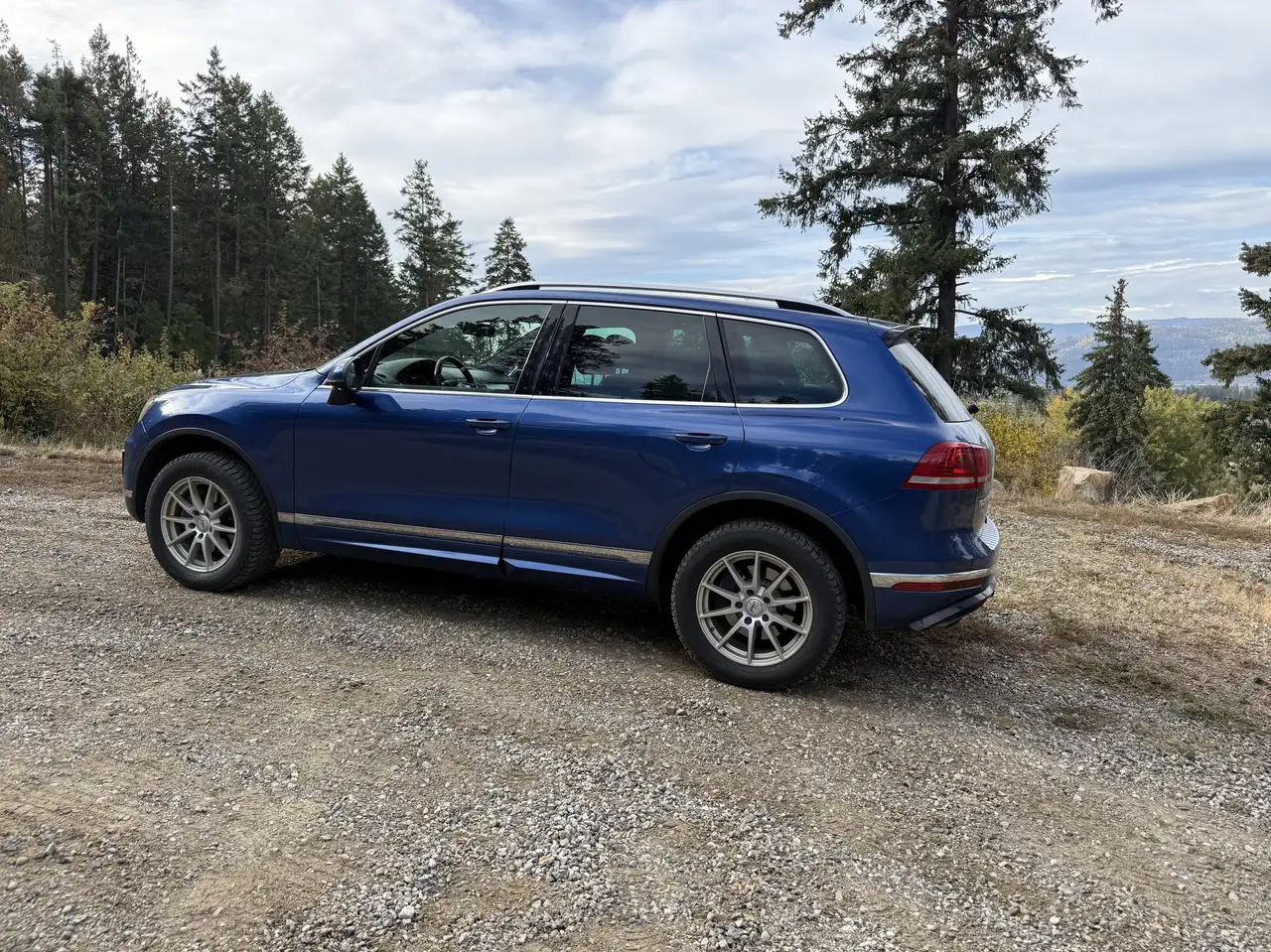 Volkswagen Touareg снимка Volkswagen Touareg